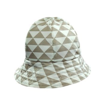 Plátěný klobouk šedohnědé trojúhelníky, vel.46